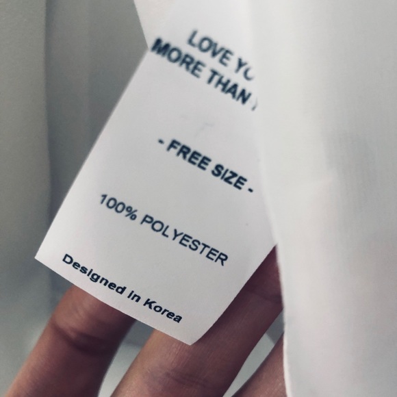 Women’s White Button Down Blouse - Picture 9 of 9